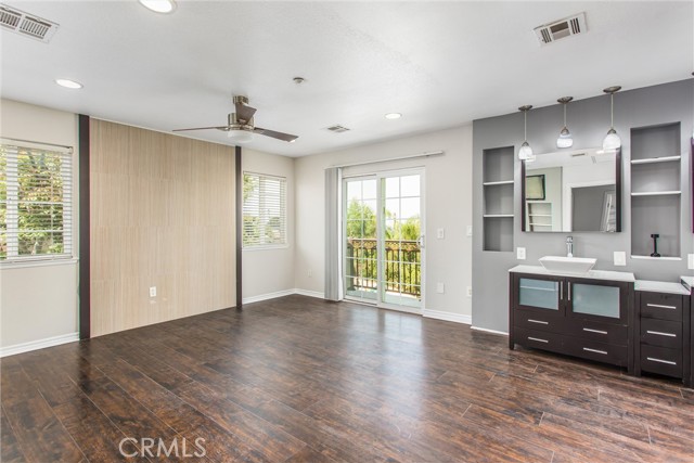 Detail Gallery Image 21 of 36 For 1200 E Highland Ave #402,  Redlands,  CA 92374 - 2 Beds | 2/1 Baths