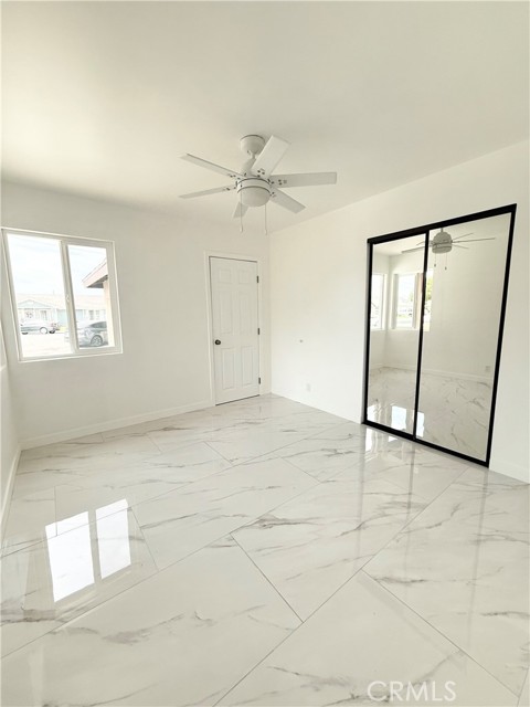 Detail Gallery Image 6 of 12 For 2028 W Folsom St, Anaheim,  CA 92804 - 3 Beds | 2 Baths