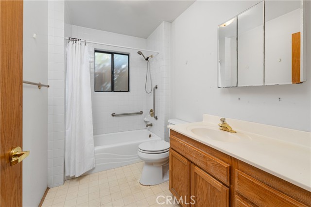 4484 Long Branch Avenue, San Diego CA: https://media.crmls.org/medias/f669ef3b-ab8a-46c0-bbf3-e2a804bf72d0.jpg