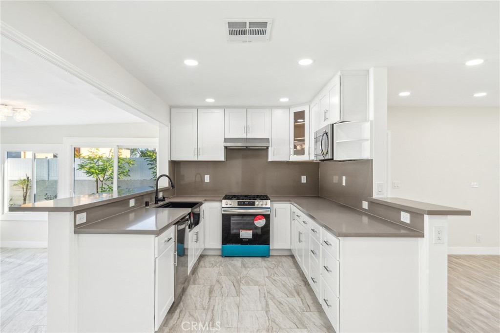 F66A4Ebe 6D90 486D A6E0 75B30Ab831D5 17803 Rhoda Street, Encino, Ca 91316 &Lt;Span Style='BackgroundColor:transparent;Padding:0Px;'&Gt; &Lt;Small&Gt; &Lt;I&Gt; &Lt;/I&Gt; &Lt;/Small&Gt;&Lt;/Span&Gt;