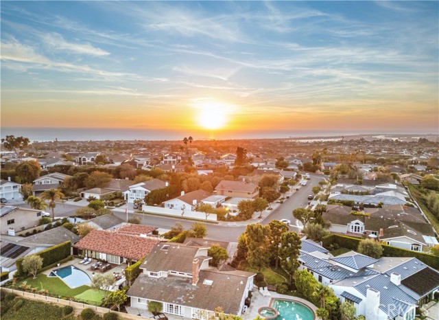 Detail Gallery Image 34 of 34 For 1621 Harbor Crest Cir, Corona Del Mar,  CA 92625 - 3 Beds | 2 Baths