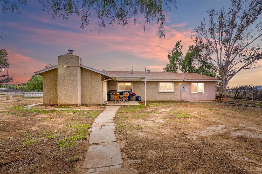 Image 3 for 19340 Ray Ave, Riverside, CA 92508