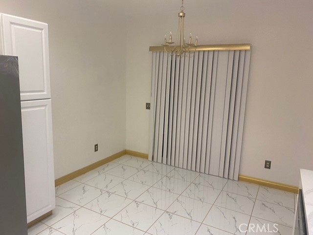 Detail Gallery Image 8 of 19 For 14028 Gale, Victorville,  CA 92394 - 4 Beds | 2 Baths