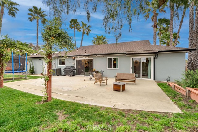 Detail Gallery Image 19 of 21 For 2447 Young Ave, Thousand Oaks,  CA 91360 - 4 Beds | 2 Baths