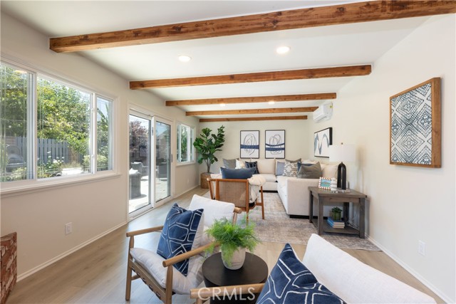 2054 Pattiz Avenue, Long Beach CA: https://media.crmls.org/medias/f66bc6a6-2db7-4177-a9be-e6a1af9e50b9.jpg