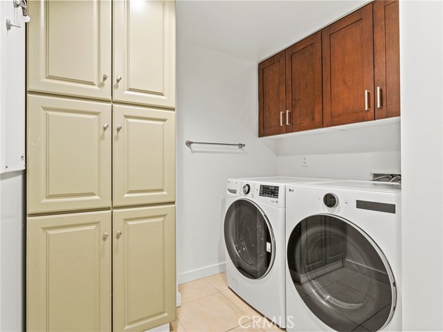 Detail Gallery Image 24 of 55 For 920 Granite Dr #213,  Pasadena,  CA 91101 - 2 Beds | 2/1 Baths