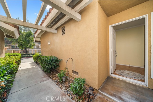 Detail Gallery Image 4 of 53 For 1813 Borrego, West Covina,  CA 91791 - 2 Beds | 3 Baths