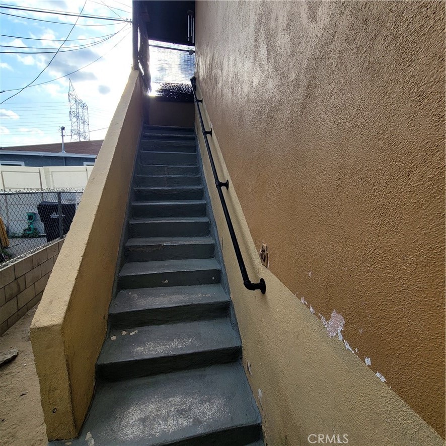 MLS #IV25092363 image #3