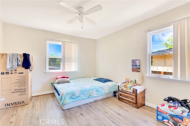 222 W 8th Avenue, Escondido CA: https://media.crmls.org/medias/f66c02b1-9746-4126-bbcc-49450a89ba72.jpg