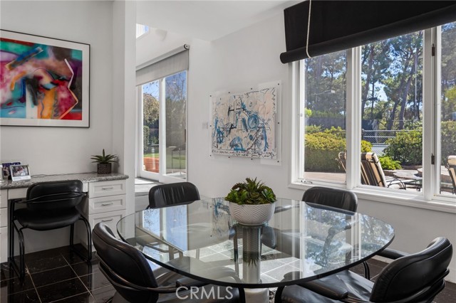 4219 Tarzana Estates Drive, Tarzana CA: https://media.crmls.org/medias/f66c7a1f-b529-401a-8320-e00637add70f.jpg