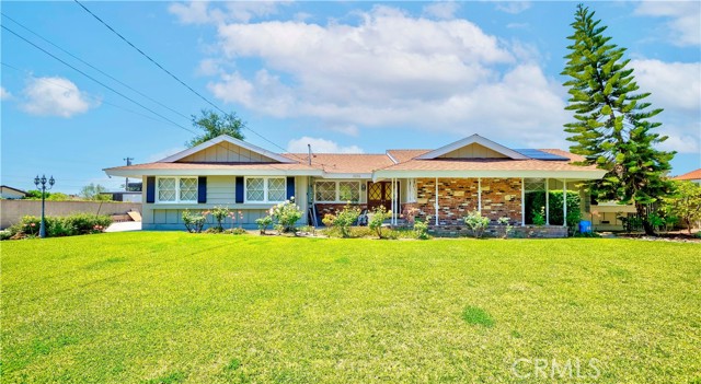 2215 El Monte Avenue, Arcadia CA: https://media.crmls.org/medias/f66ce3b0-6ca2-4b5e-bb0f-8c7ead7f49db.jpg