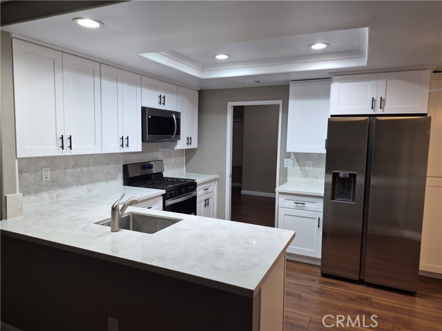 Detail Gallery Image 10 of 55 For 21329 Tennyson, Moreno Valley,  CA 92557 - 4 Beds | 3 Baths