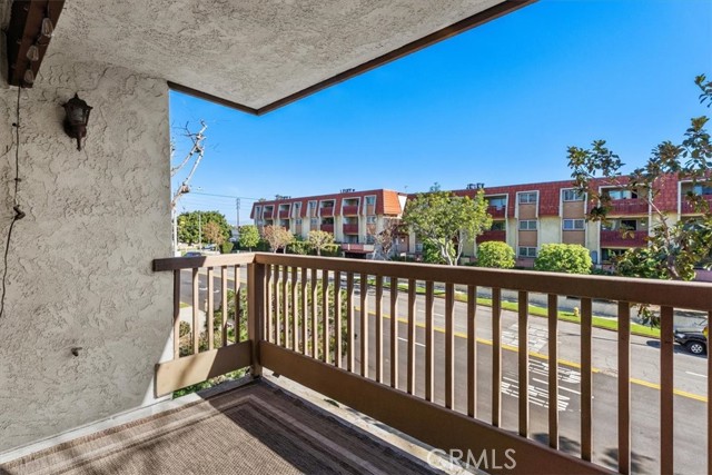 Detail Gallery Image 28 of 30 For 935 Main St #202,  El Segundo,  CA 90245 - 2 Beds | 2 Baths