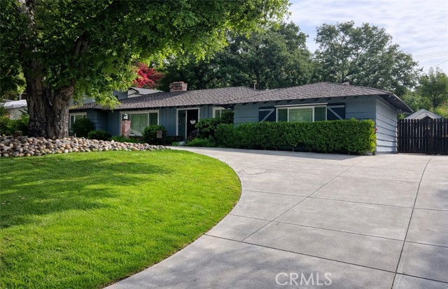 336 Oak Tree, Glendora CA: https://media.crmls.org/medias/f66dceb0-55f1-485a-96e2-976a1ac6e044.jpg