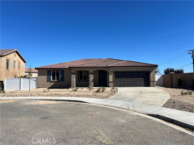 8507 Stockton Avenue, Hesperia CA: https://media.crmls.org/medias/f66e1cb1-d5ca-4653-9a27-77f9d622fef1.jpg