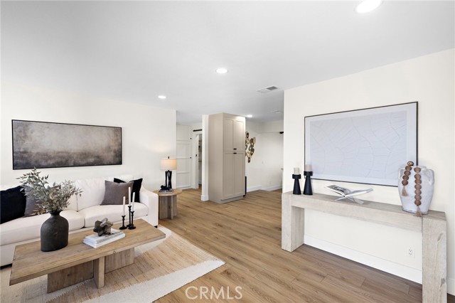 12941 Keith Place, Tustin CA: https://media.crmls.org/medias/f66f330d-5684-4b49-8df6-651112540375.jpg