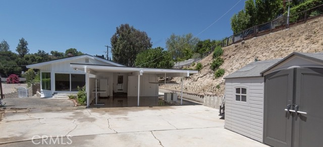 Detail Gallery Image 24 of 28 For 4610 Cerrillos Dr, Woodland Hills,  CA 91364 - 4 Beds | 2 Baths