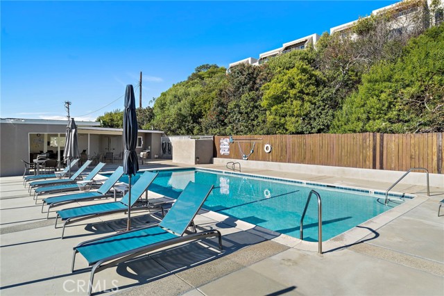 Detail Gallery Image 41 of 41 For 21711 Wesley #D,  Laguna Beach,  CA 92651 - 2 Beds | 1 Baths