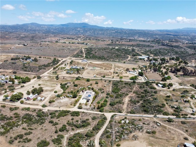 39600 Calle Gayube, Hemet CA: https://media.crmls.org/medias/f6700dcf-aee4-4881-b6fb-ac8e92a4b609.jpg