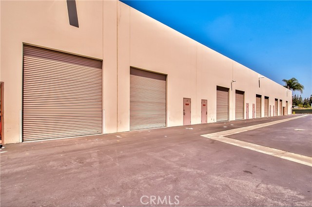 13641 Central Avenue, Chino, California 91710, ,Commercial Lease,For Rent,13641 Central Avenue,CRIV25025842