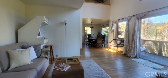 Detail Gallery Image 13 of 75 For 1317 Pinetree, Frazier Park,  CA 93225 - 3 Beds | 2 Baths