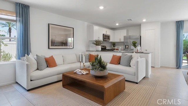 Detail Gallery Image 2 of 19 For 79327 Valor Ln, Indio,  CA 92203 - 3 Beds | 2 Baths