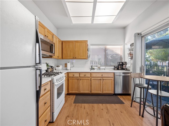 Detail Gallery Image 11 of 25 For 19012 Frances St, Apple Valley,  CA 92308 - 2 Beds | 2 Baths