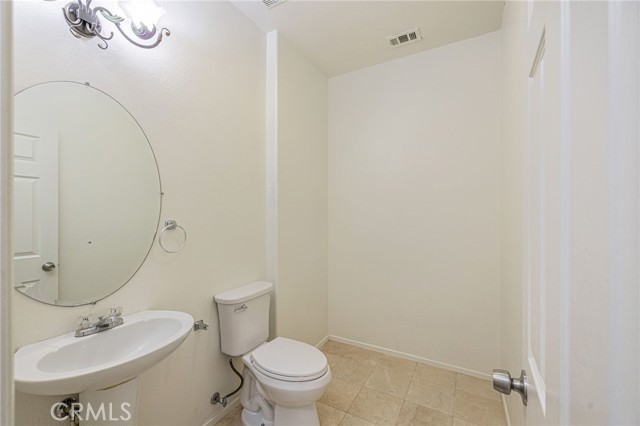 43839 58th W Street, Lancaster CA: https://media.crmls.org/medias/f6731a52-3a5c-4b98-8b4c-7cea6eb04b23.jpg