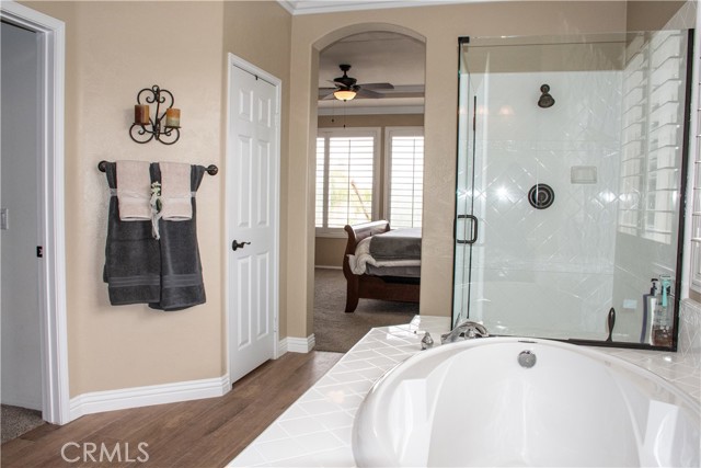 1671 Fairway Drive, Corona CA: https://media.crmls.org/medias/f6735102-814a-49d1-9e7b-874cb4066b22.jpg