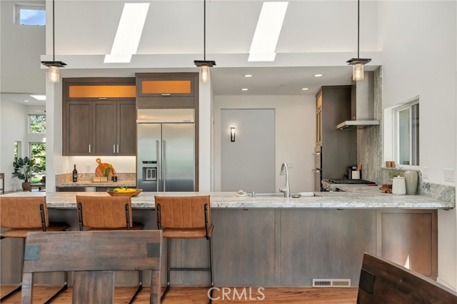 Detail Gallery Image 18 of 73 For 189 Indian Cliffs Drive, Chico,  CA 95973 - 3 Beds | 3/1 Baths