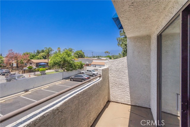 623 Park Shadow Court, Baldwin Park CA: https://media.crmls.org/medias/f673e374-8cd6-49b0-b953-8cd4c335cfc4.jpg