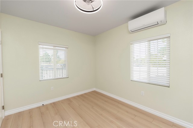 Detail Gallery Image 12 of 22 For 3895 Castleman, Riverside,  CA 92503 - 2 Beds | 2 Baths