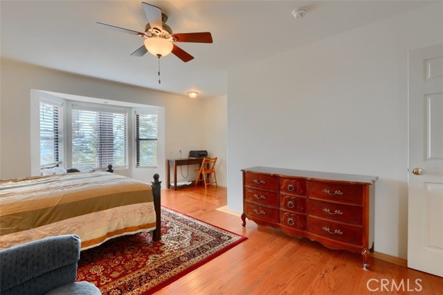 7501 7503 Yosemite Park Way, Yosemite CA: https://media.crmls.org/medias/f6753dcf-59c8-451f-b41c-f39c67730a7e.jpg