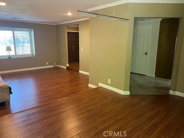 Detail Gallery Image 2 of 21 For 1035 English Oaks, Arcadia,  CA 91006 - 4 Beds | 3 Baths