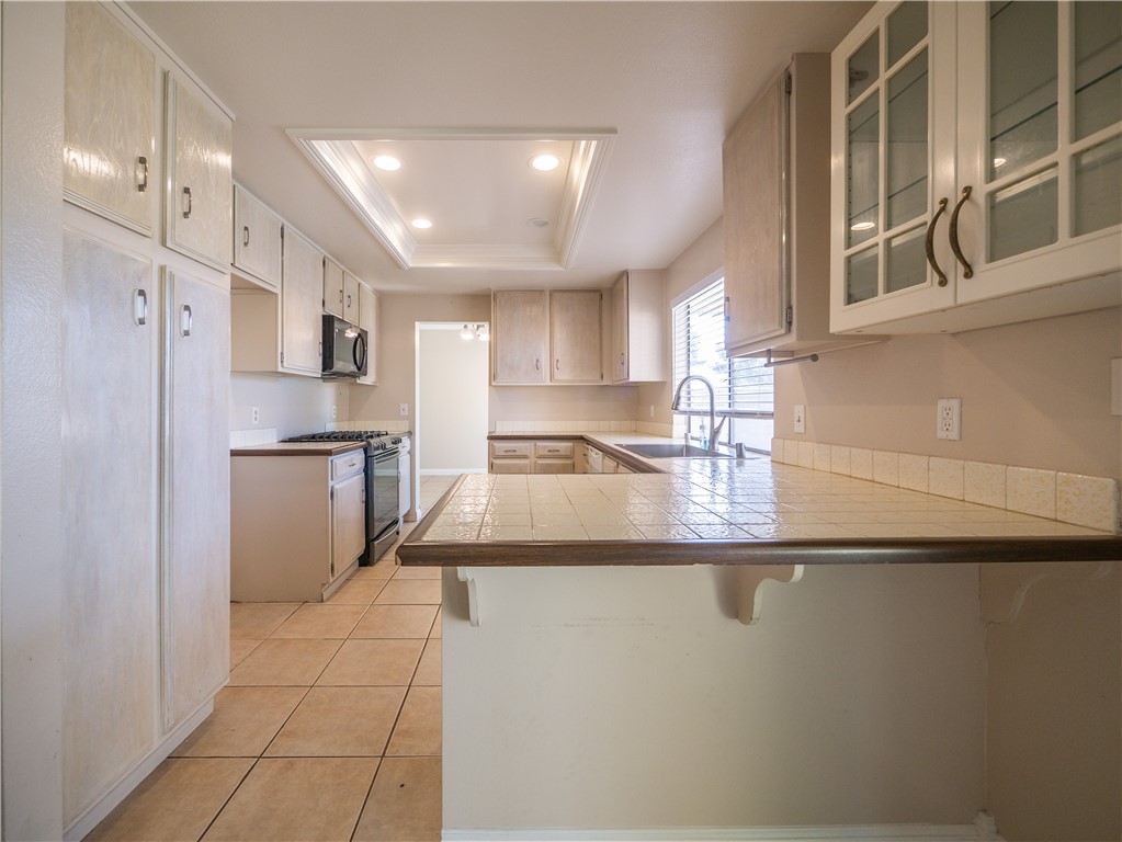 Detail Gallery Image 13 of 34 For 2620 Virginia Way, Ontario,  CA 91761 - 3 Beds | 2/1 Baths