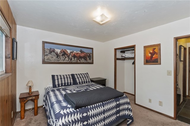 220 Angeles Boulevard, Big Bear City CA: https://media.crmls.org/medias/f67714b0-33fb-4d58-816a-7ac32eb50fb8.jpg