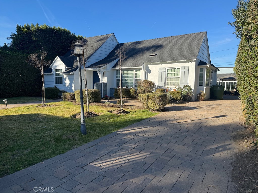 12921 Dickens StreetStudio City img 13