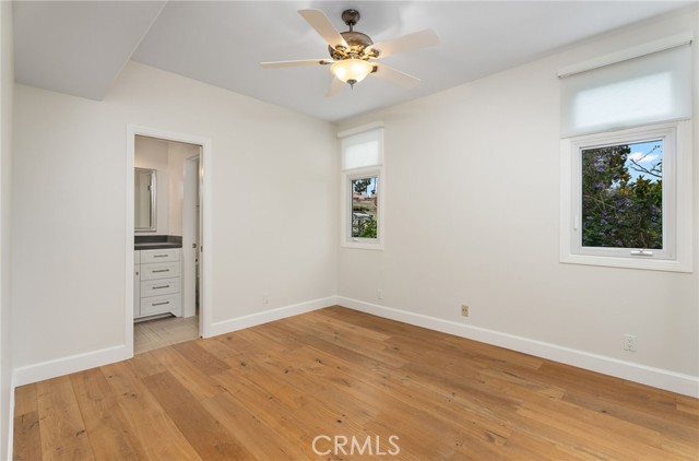 Detail Gallery Image 14 of 26 For 502 Fernleaf Avenue #1,  Corona Del Mar,  CA 92625 - 3 Beds | 2/1 Baths
