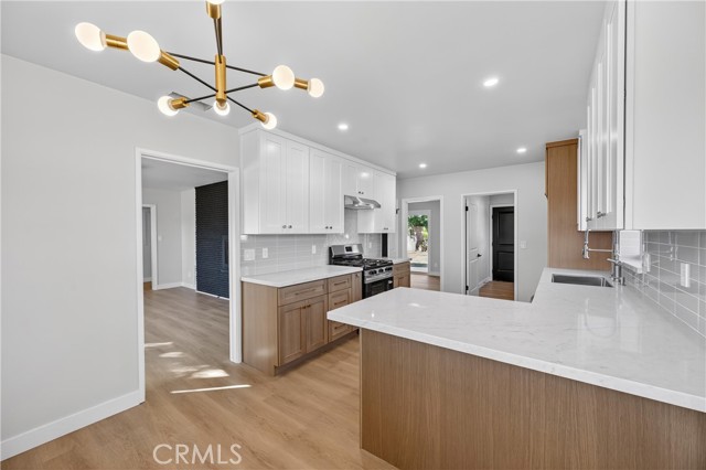 Detail Gallery Image 13 of 49 For 942 N Encina Ave, Rialto,  CA 92376 - 4 Beds | 2 Baths