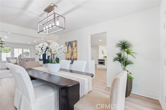 26982 Pueblonuevo Drive, Mission Viejo CA: https://media.crmls.org/medias/f67957dc-5407-4503-8ec2-78c747a38e31.jpg