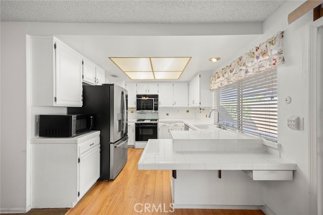 Detail Gallery Image 9 of 30 For 931 Carina Ave, Placentia,  CA 92870 - 4 Beds | 2 Baths