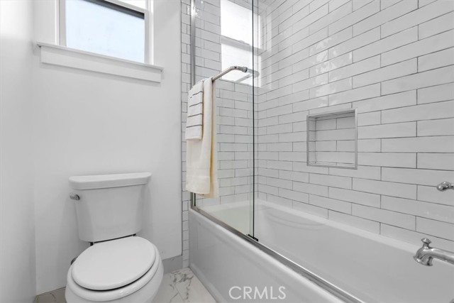 2306 Robinson Street, Redondo Beach, California 90278, 5 Bedrooms Bedrooms, ,4 BathroomsBathrooms,Residential,Sold,Robinson,SB22018047