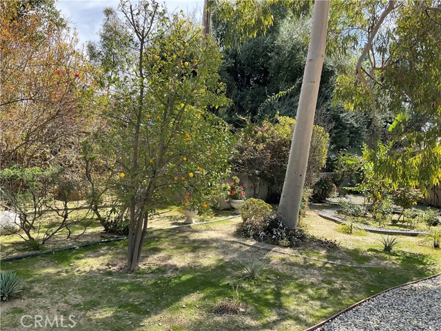 Detail Gallery Image 22 of 27 For 18310 Karen Dr, Tarzana,  CA 91356 - 4 Beds | 5 Baths