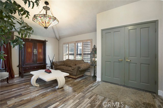 Detail Gallery Image 3 of 38 For 28631 Mill Pond, Mission Viejo,  CA 92692 - 3 Beds | 3 Baths