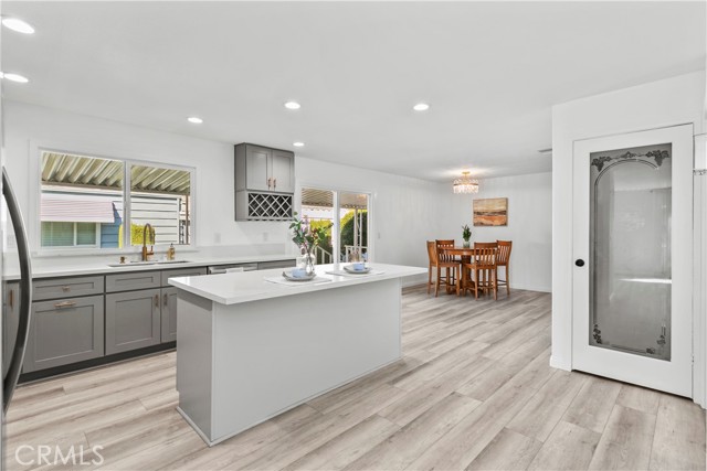 Detail Gallery Image 10 of 28 For 24001 Muirlands Blvd #315,  Lake Forest,  CA 92630 - 2 Beds | 2 Baths