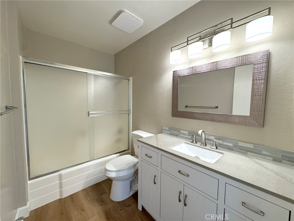 MLS #OC25246722 image #34