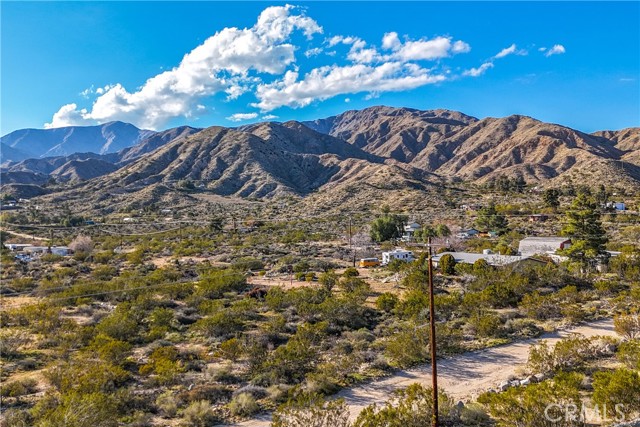 Detail Gallery Image 57 of 70 For 8949 Desert Willow Trl, Morongo Valley,  CA 92256 - 3 Beds | 2 Baths