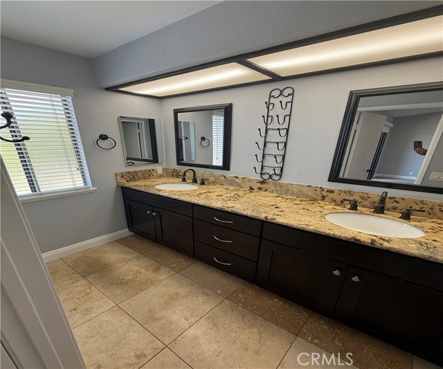 Detail Gallery Image 16 of 32 For 2157 E Badillo St, Covina,  CA 91724 - 3 Beds | 3 Baths