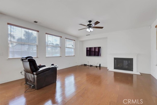 Image 4 of 51 For 1175 Tanana Court
