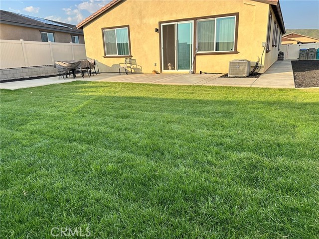 Detail Gallery Image 11 of 16 For 1351 Fiddleleaf, Banning,  CA 92220 - 3 Beds | 2 Baths